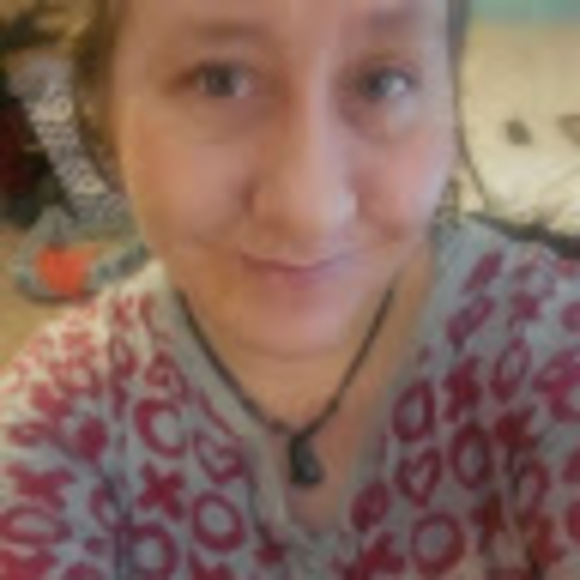 Meet the Posher Other - Meet your Posher, Renee